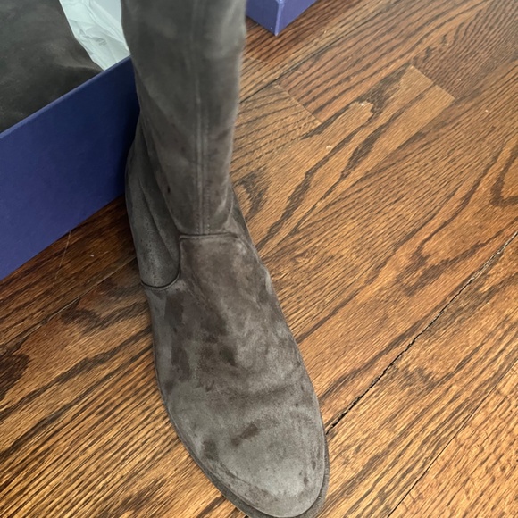Stuart Weitzman Lowland Londra Suede M6 - Picture 3 of 9